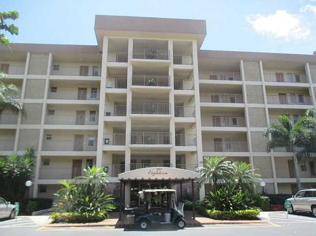 1st image of 575 Oaks Ln APT 1007