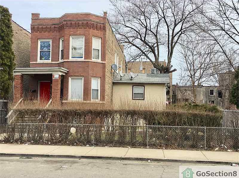 1st image of 1111 S Richmond St #1