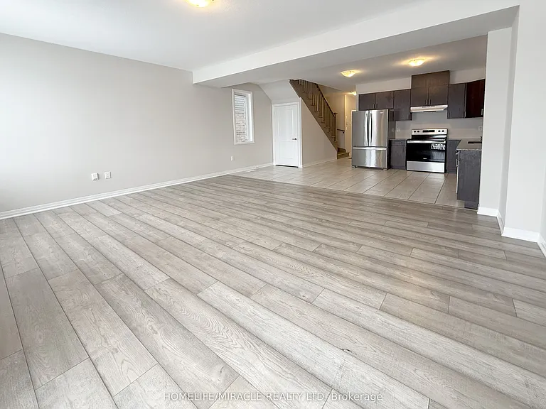 40 Middleton St — Photo 12