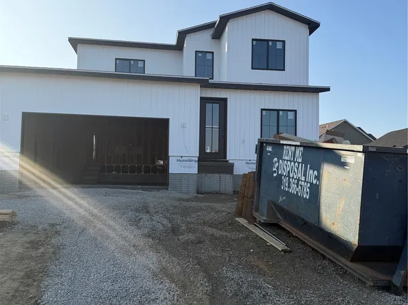 1615 38th St SE, Cedar Rapids, IA 52403