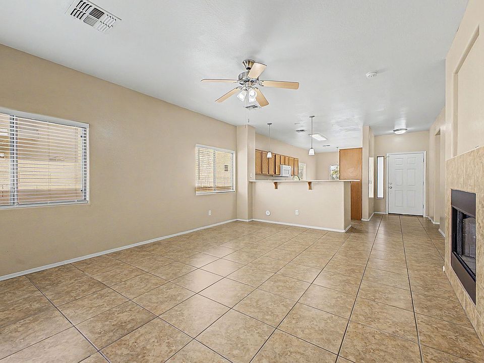 1st image of 44290 W Neely Dr