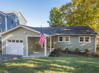 161 W Lake Shore Dr, Rockaway, NJ 07866