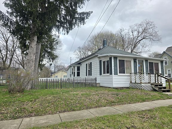 2nd image of 310 E Coffren St