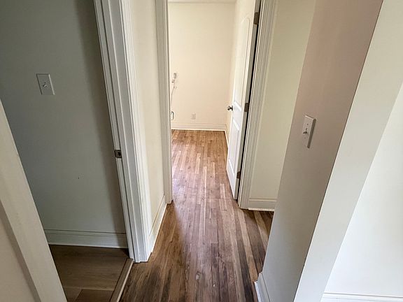 5th image of 217 Carter St #A