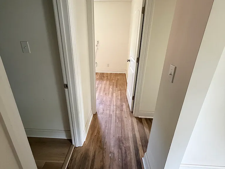 217 Carter St #A — Photo 5