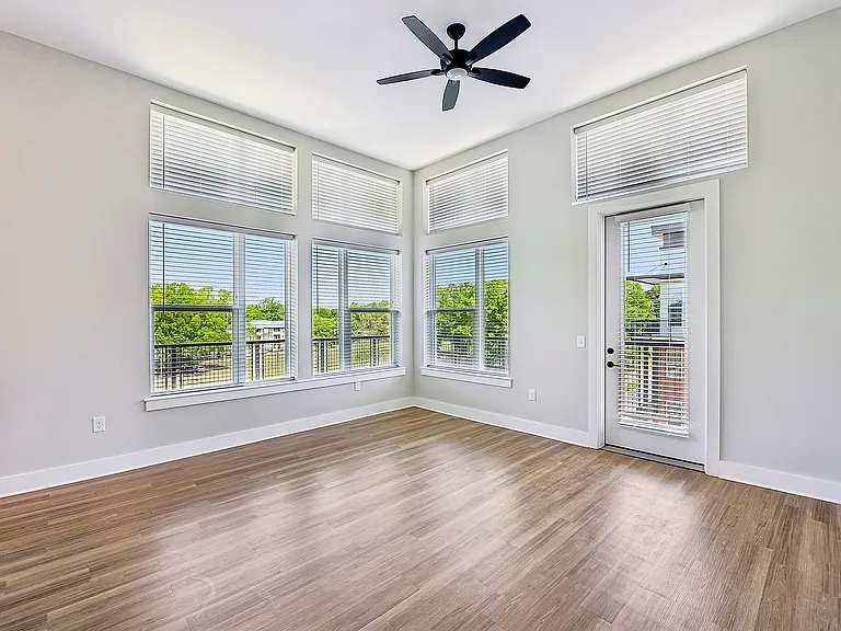 44-web-or-mls-unit 525-S2504-002