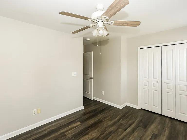 3019 Nevin Place Dr — Photo 10