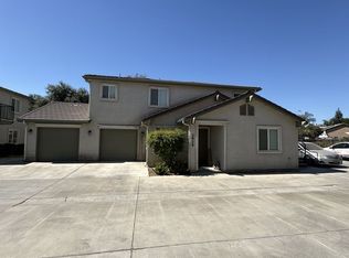 2921-2931 N Crowe Ct, Visalia, CA 93291
