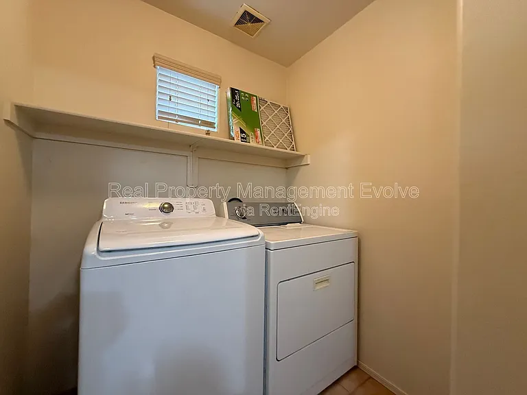 9854 E Escondido Ave — Photo 26