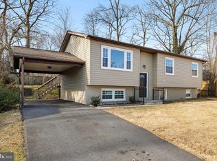 5614 Westgate Rd, Lanham, MD 20706