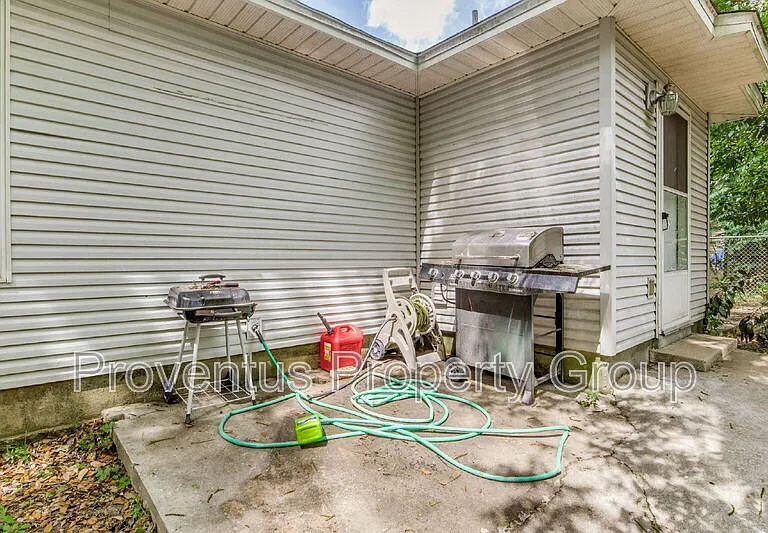 1261 Basin St — Photo 29