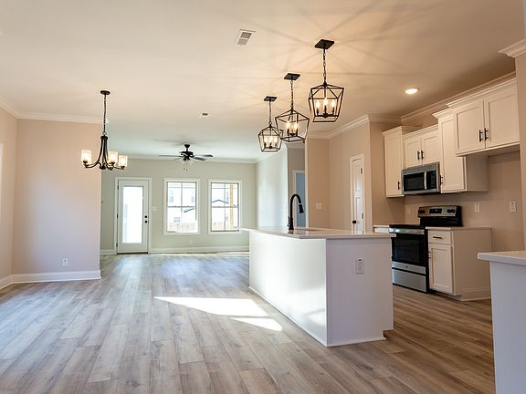 4th image of 995 Cherry Blossom Ln Lot 424