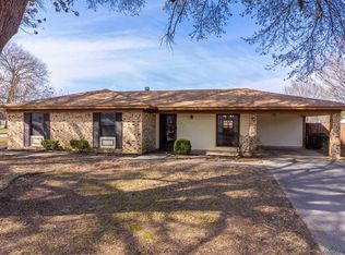 201 Casca St, Hallsville, TX 75650