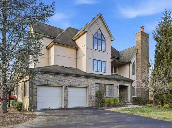 204 Bearwoods Rd, Park Ridge, NJ 07656