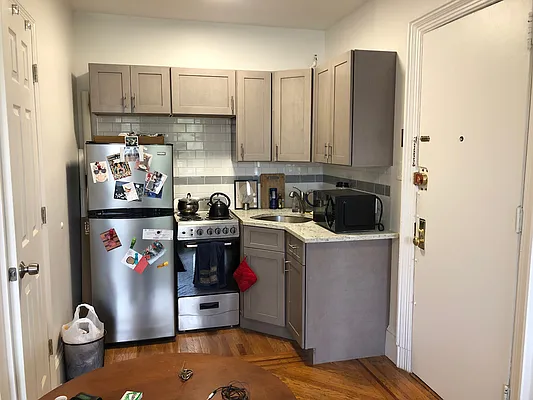 Rented by American Way Real Estate Inc | media 8