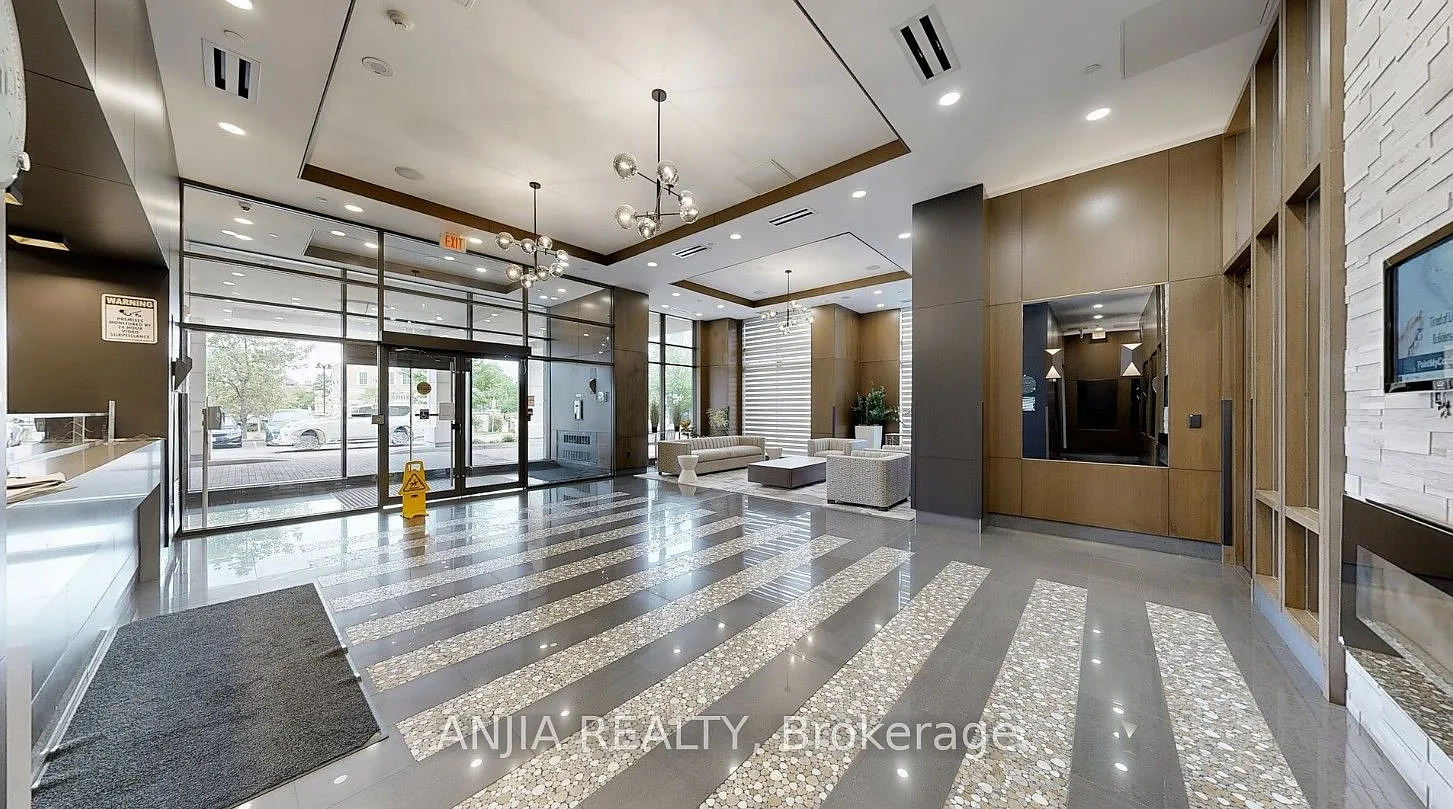2 bed, $2,400 — Photo 3