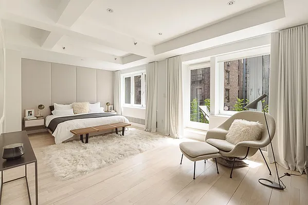 Sold by Corcoran | media 6