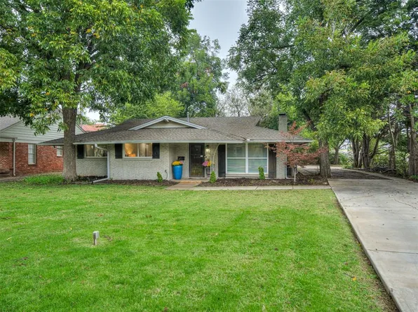 1101 Tedford Way, Nichols Hills, OK 73116