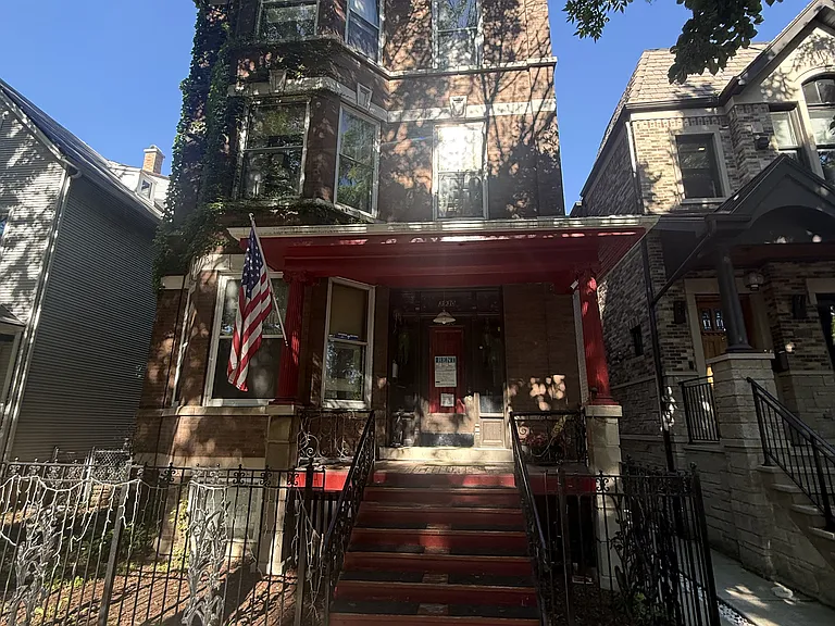 3930 N Paulina St #1R — Photo 1