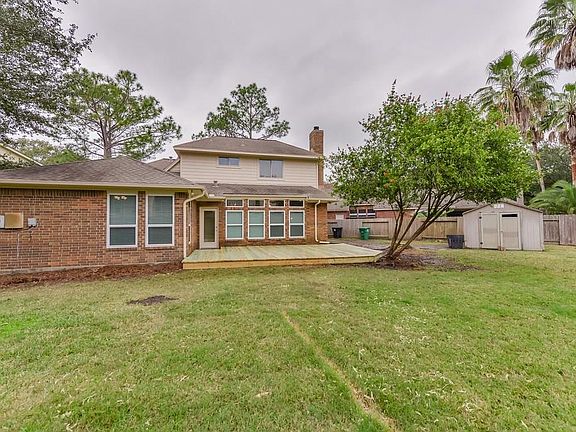 3rd image of 1714 Briarmoor Ct