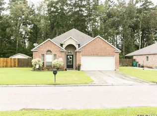 13748 Cantebury Ave, Denham Springs, LA 70726