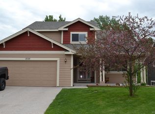 1525 Sunny Hill Dr, Cheyenne, WY 82001