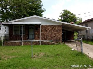815 Fowlers Ln, New Bern, NC 28560