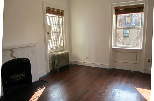 Rented by Town Residential | media 32