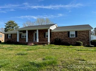 1869 E Marion St, Shelby, NC 28152