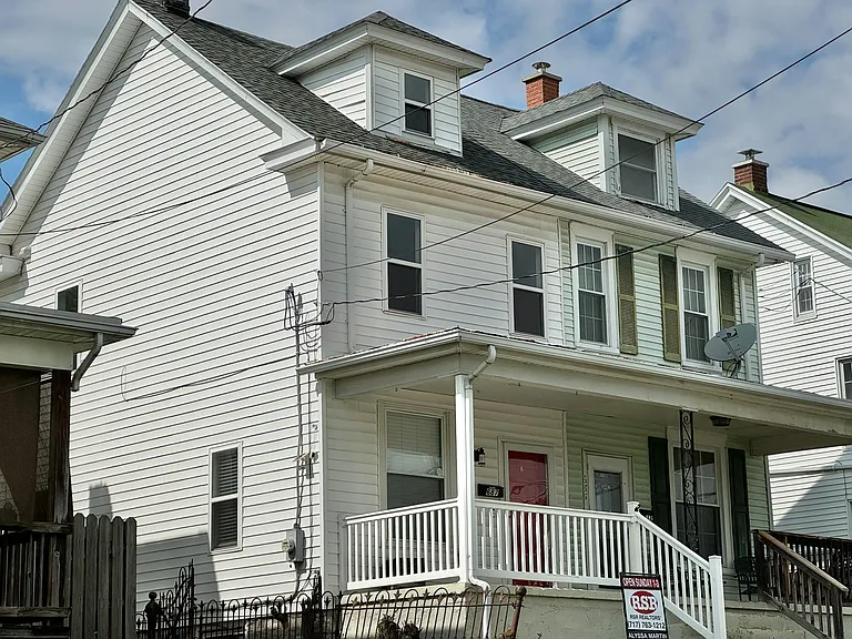 687 State St — Photo 1