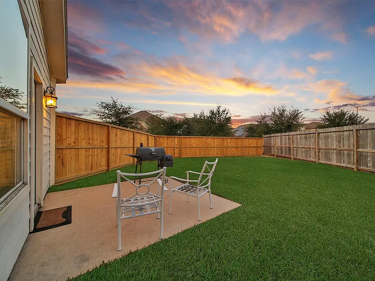 4010 Duneberry Trl — Photo 31