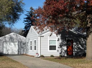 1220 E Denver Dr, Wichita, KS 67219