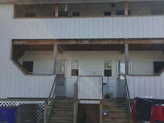 2nd image of 3616 Cypress Ave APT 2