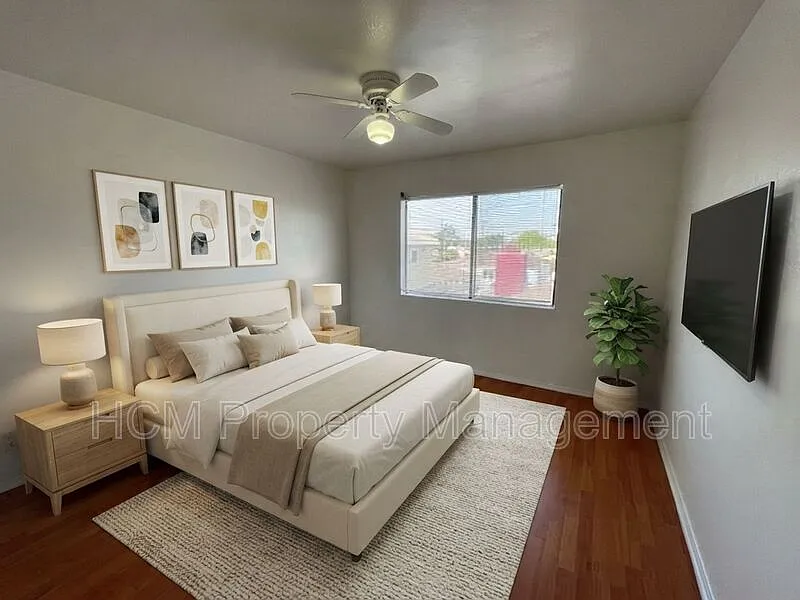 4 bed, 3.0 bath, 1944 sqft, $4,200 — Photo 3