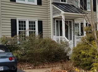 5709 Saddle Hill Dr, Midlothian, VA 23112