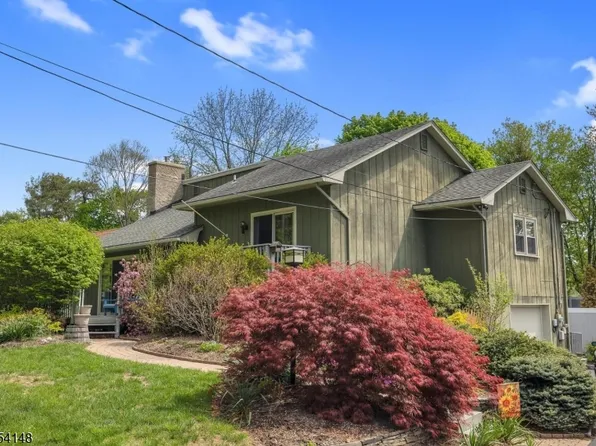 104 Lackawanna Dr, Byram Twp., NJ 07874