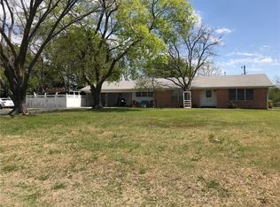 10485 S State Highway 121, Trenton, TX 75490