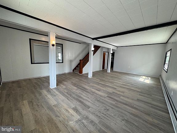 2nd image of 627 N 2nd St