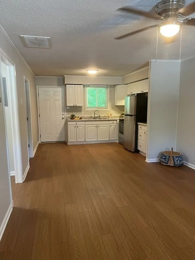 114 Bim Street — Photo 3