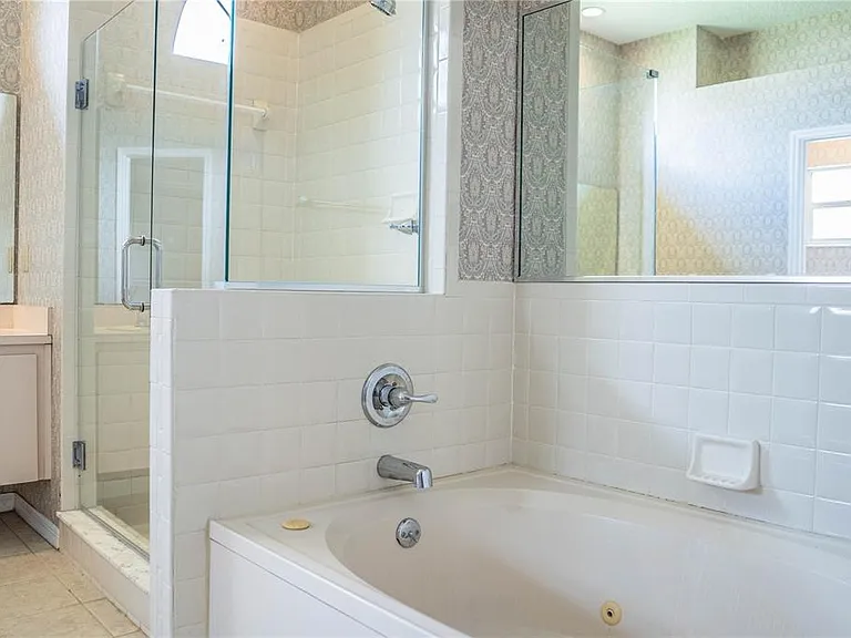 2326 Deerbrook Dr — Photo 48