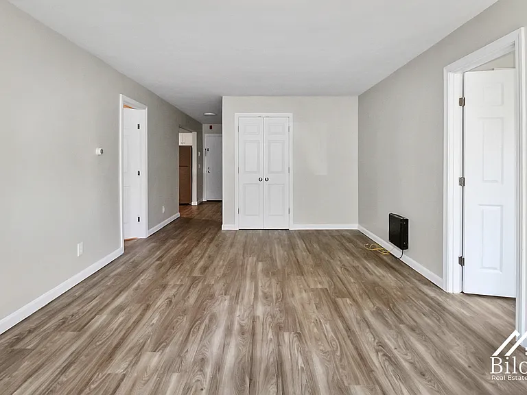 18 Lee Rd — Photo 38