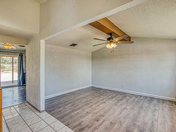 2nd image of 2805 Penwood Dr