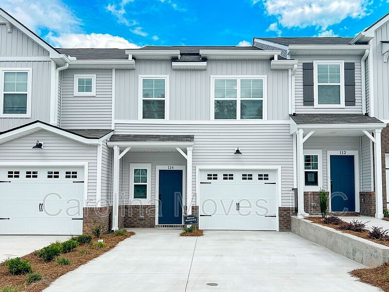 1st image of 114 Calle Pl