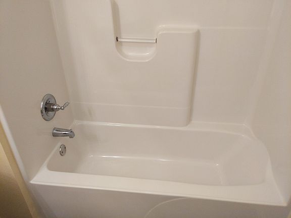 5th image of 547-549 S Central Ave #547