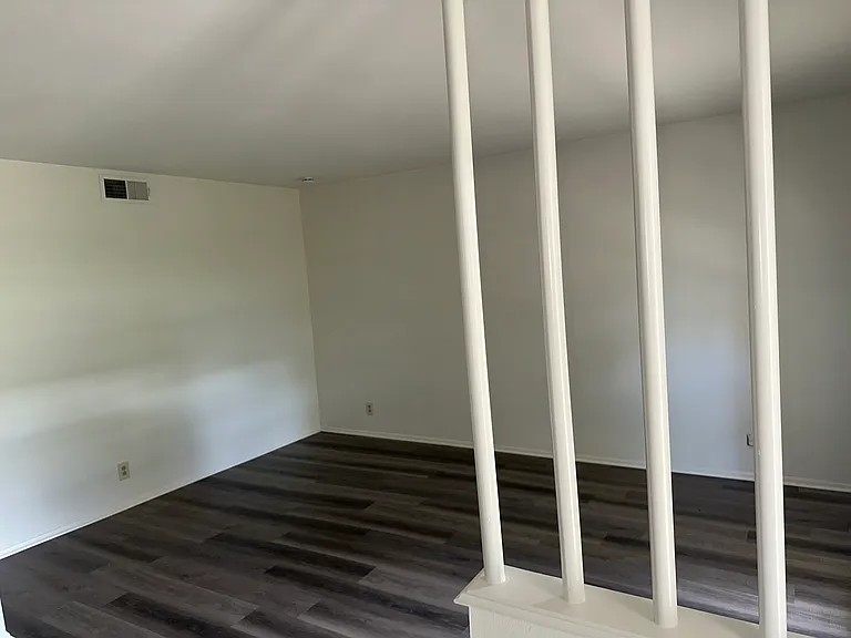 8807 Angel Valley St — Photo 6