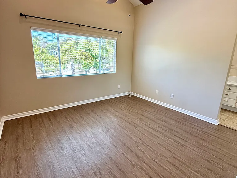 4658 Magens Bay — Photo 20