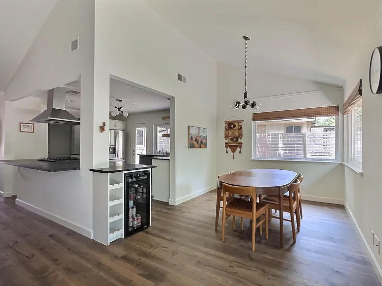 1008 Red Cliff Dr — Photo 7