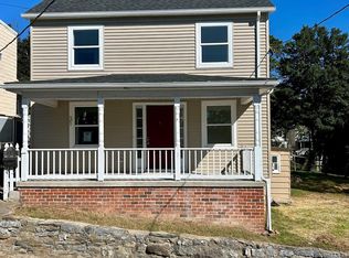 31 E B St, Brunswick, MD 21716