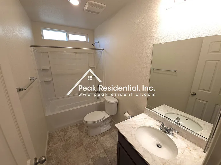 5343 Kankakee Dr — Photo 11