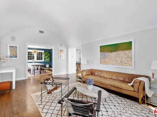 230 N Ridgewood Pl, Los Angeles, CA 90004